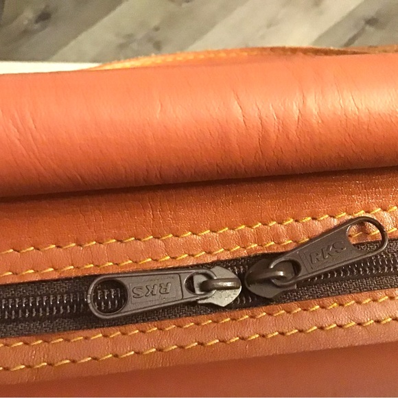 MCM Bags - Picture 8 of 15